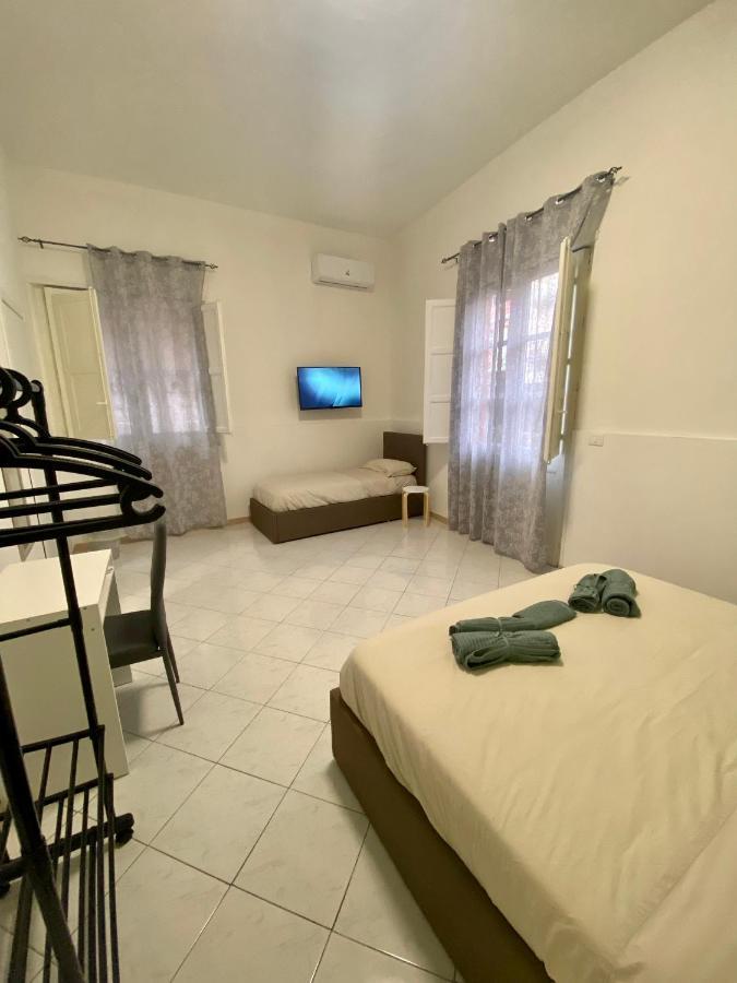 Lavica Airport Catania B&B Екстериор снимка